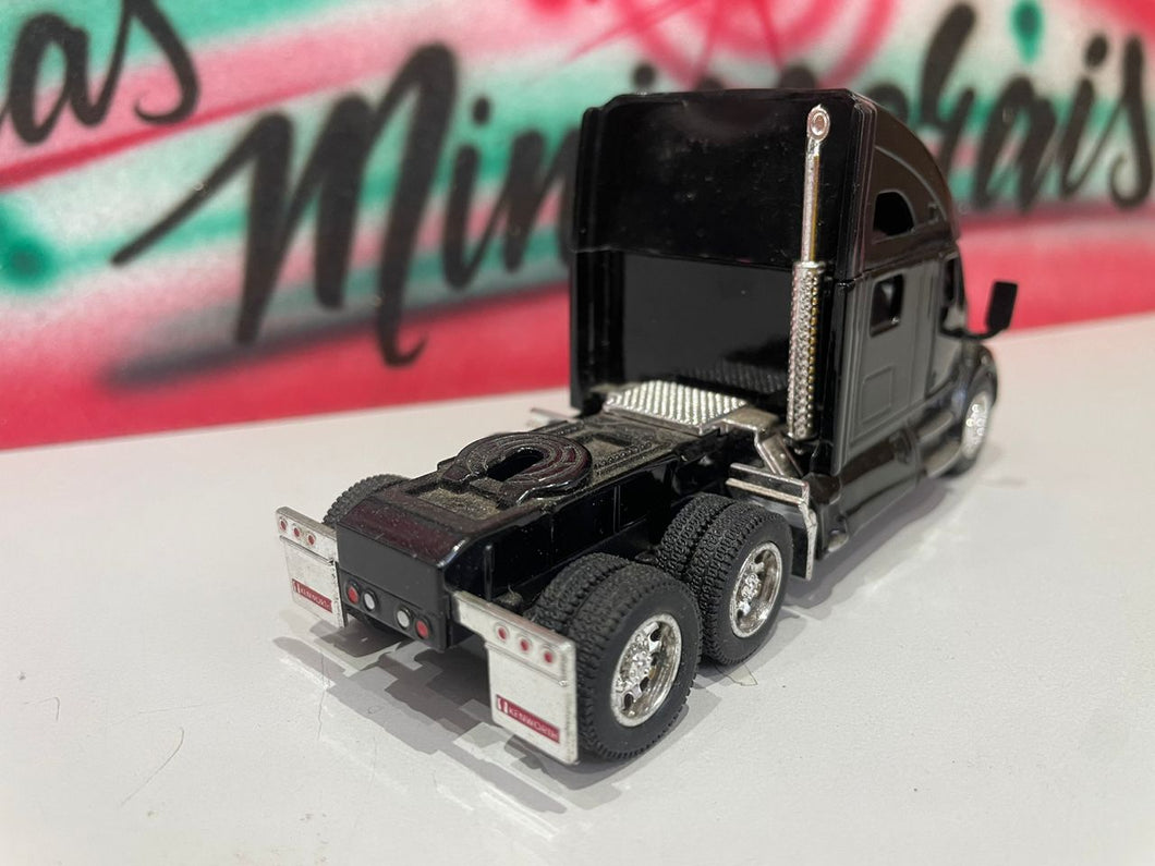 Caminhão Kenworth T700 - 1:68