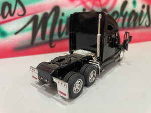 Caminhão Kenworth T700 - 1:68