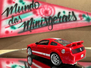 Ford Mustang GT 2009 - Fora da embalagem