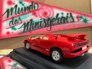 LAMBORGHINI Diablo 1990 - 1/24 - Fora da embalagem - Na base.