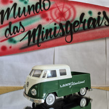 Load image into Gallery viewer, VW Volkswagen kombi CD Cabine Dupla - Fora da embalagem