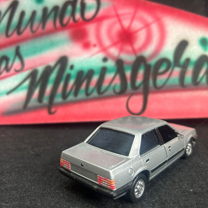 MONZA- Coleção do Jornal Super/ Extra Customizado - Prata - Vidros pretos