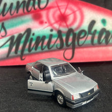 Carregar imagem no visualizador da galeria, MONZA- Coleção do Jornal Super/ Extra Customizado - Prata