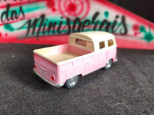 Carregar imagem no visualizador da galeria, VW Volkswagen kombi CD Pickup 1963 - Rosa e Branca