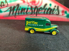 Carregar imagem no visualizador da galeria, FORD Bedford 30 CWT Van "Perrier" - 1/55 - RARA!!!