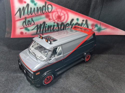 GMC Vandura Esquadrão Classe A - 1/18 - 30 Cm - Hotwheels Elite - FRETE GRÁTIS TODO BRASIL