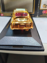 Cargar imagen en el visor de la galería, James Bond Aston Martin -James Bond 007 - Ed colecionador