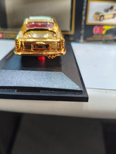 Cargar imagen en el visor de la galería, James Bond Aston Martin -James Bond 007 - Ed colecionador