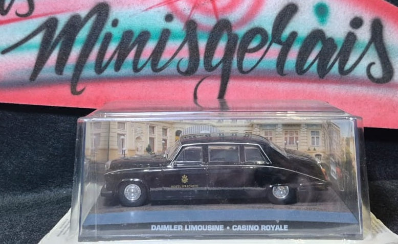 Daimler Limousine -James Bond 007 -  Casino Royale