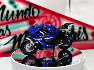 Moto Yamaha YZF R1- California toys - fora da embalagem- Miniatura Moto