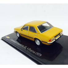 Carregar imagem no visualizador da galeria, Chevette SL 1979 Amarelo - só a miniatura, SEM BASE e SEM CAIXA DE ACRÍLICO