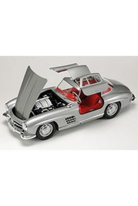 MERCEDES 300 SL ASA DE GAIVOTA 1:24 Lacrada