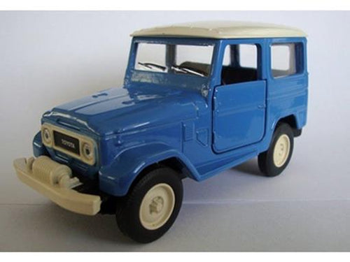 Toyota Bandeirante-FORA DA EMBALAGEM