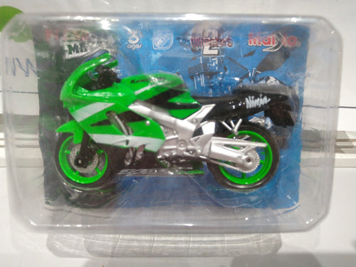 Moto kawasaki ninja ZX 9R - Lacrada