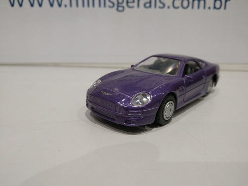 Aston Martin DB7 ROXO - Maisto - Fora da embalagem