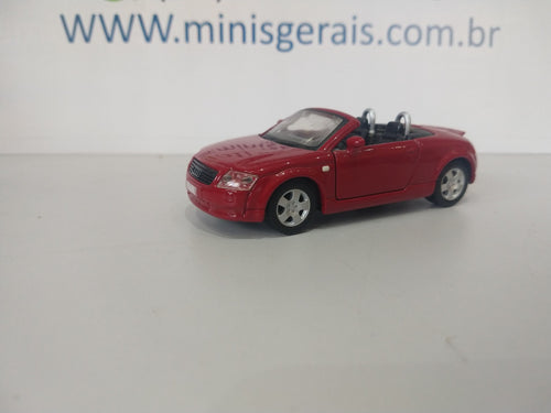 AUDI TT ROADSTER Fora da embalagem - Maisto