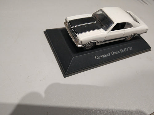 Opala SS Branco  - Na caixa de acrílico - SOB ENCOMENDA