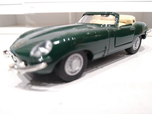JAGUAR E CABRIOLET - VERDE - Lacrado