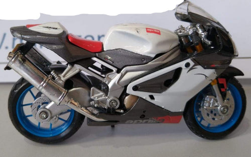 Aprilia RSV-Moto GP Fora da Embalagem