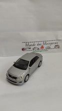 Carregar imagem no visualizador da galeria, Toyota Corolla COR BRANCA - Fora da embalagem - Welly