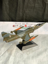 Load image into Gallery viewer, Avião Lockheed F-104G &quot;Starfighter&quot; Germany - Fora da embalagem - Falta 1 trem de pouso