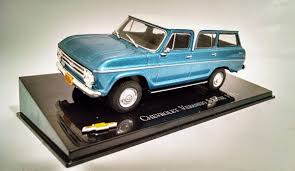 Veraneio S-Luxe 1971 Azul e branca - cx Acrilico