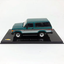 Carregar imagem no visualizador da galeria, Chevrolet Bonanza (1990) Verde-CX Acrílic ED41