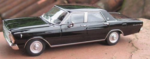 Ford Galaxie - Landau FORA DA EMBALAGEM
