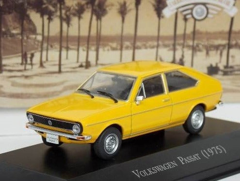 VW PASSAT (1975) -CX Acrílico Volkswagen